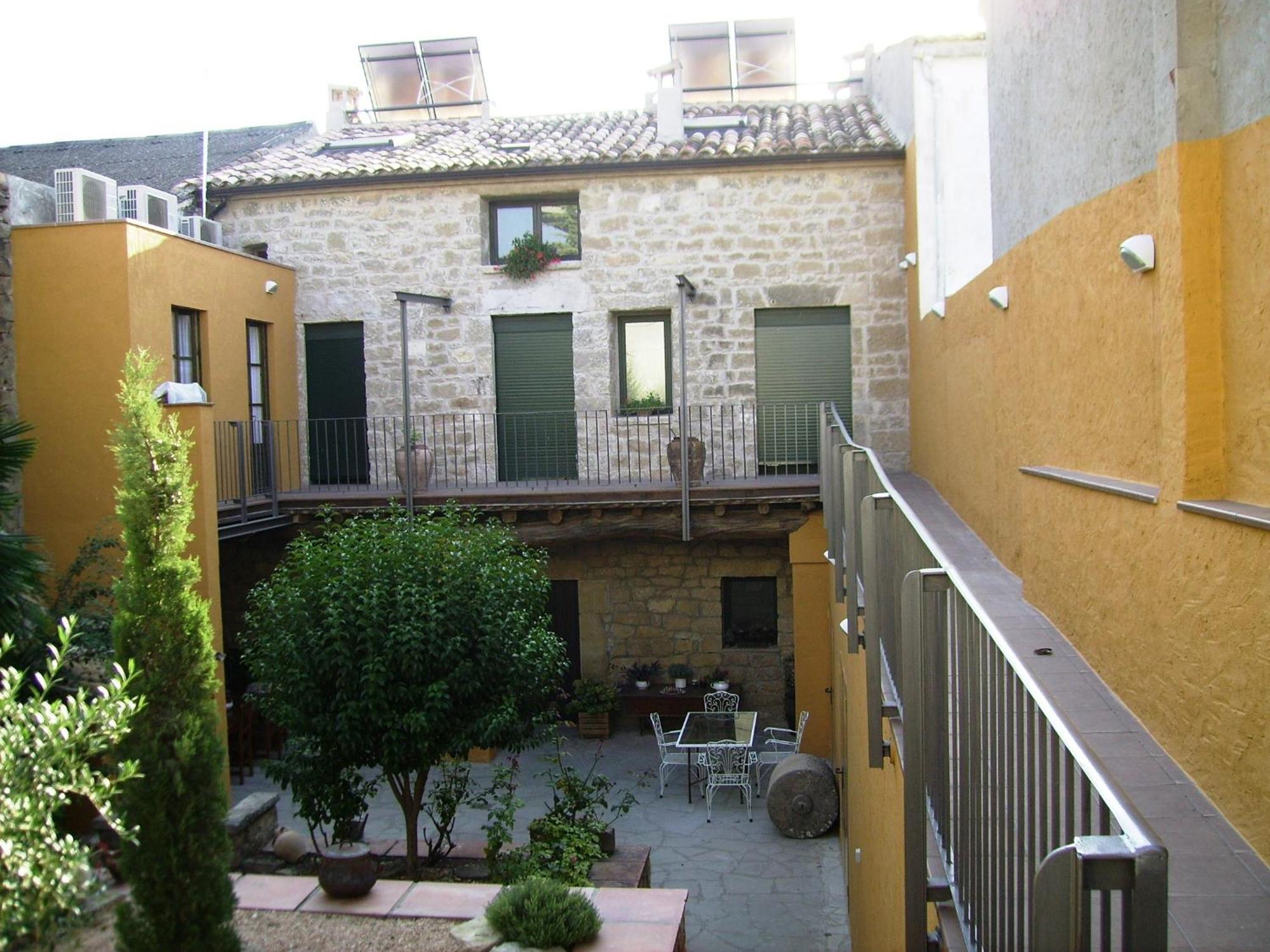 El Vilosell Vilosell Wine Hotel מראה חיצוני תמונה