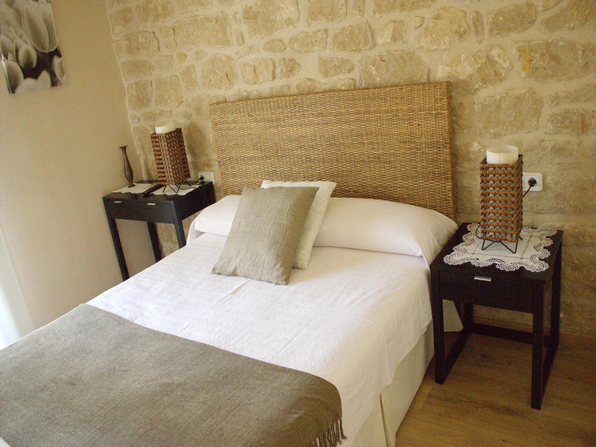 El Vilosell Vilosell Wine Hotel מראה חיצוני תמונה